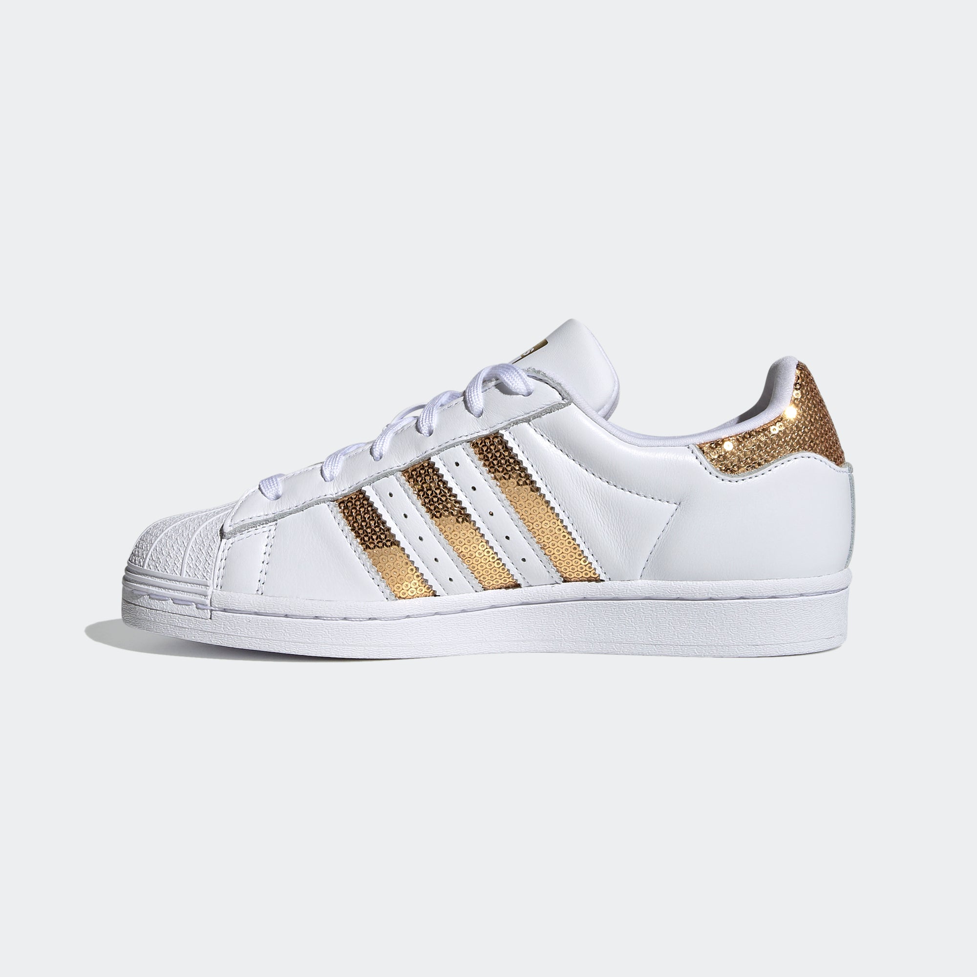 Ansættelse linned Calamity Women's adidas Superstar Shoes White Gold G55658 | Chicago City Sports